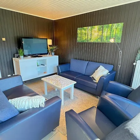 Holiday home Lakeview Vielsalm