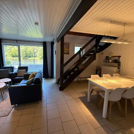 Holiday home Lakeview Vielsalm